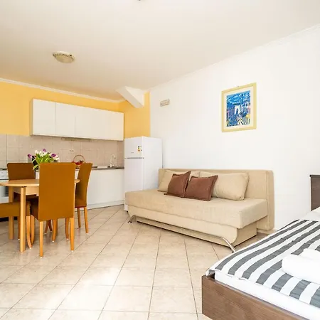 Apartmani Niki Zvekovica Cavtat Exterior photo