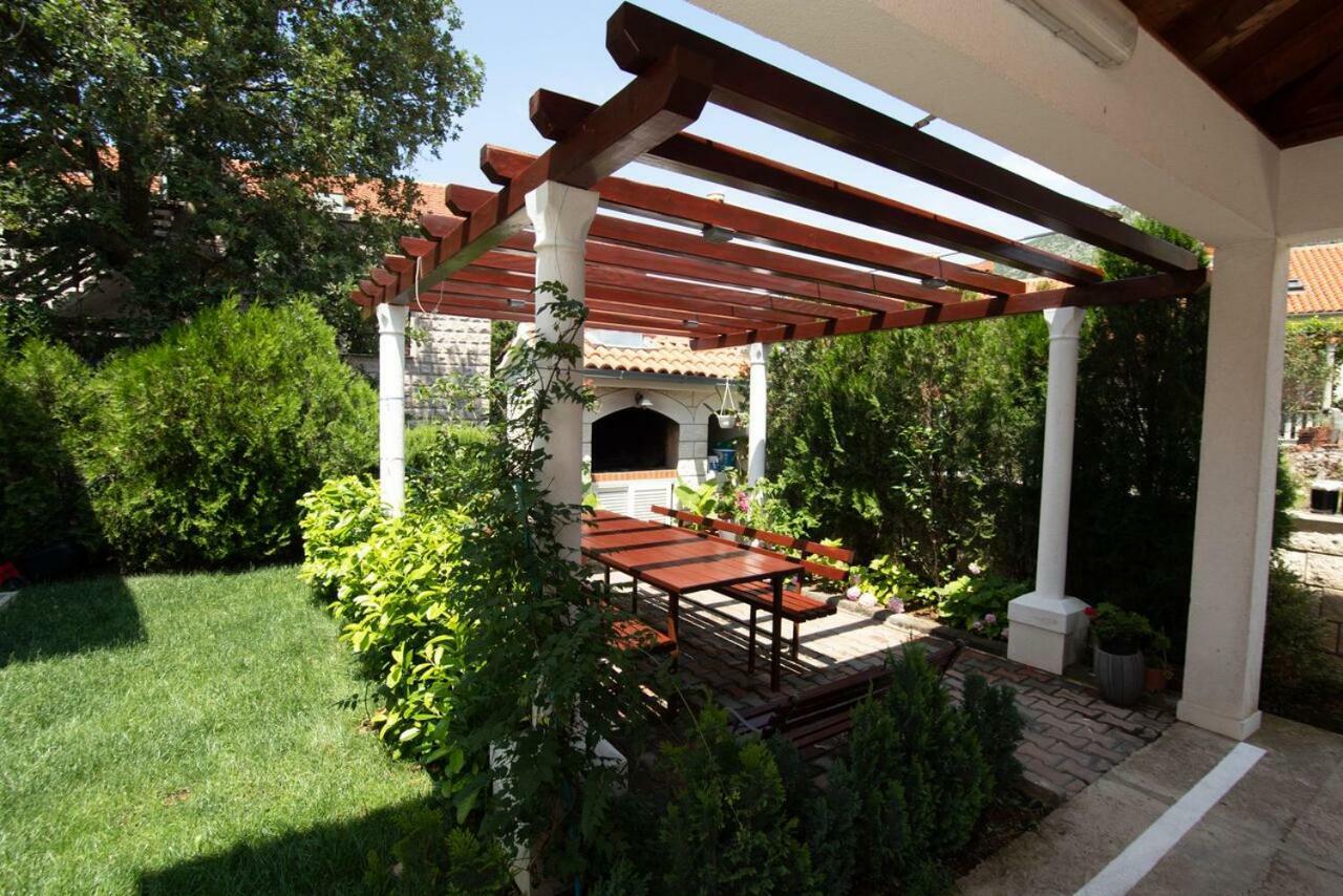 Apartment Niki Zvekovica Cavtat